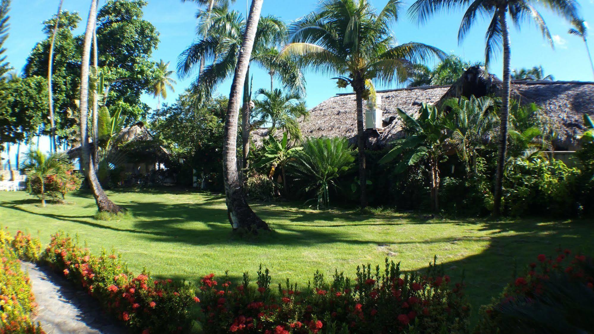 Hotel Los Pinos Las Terrenas Eksteriør bilde