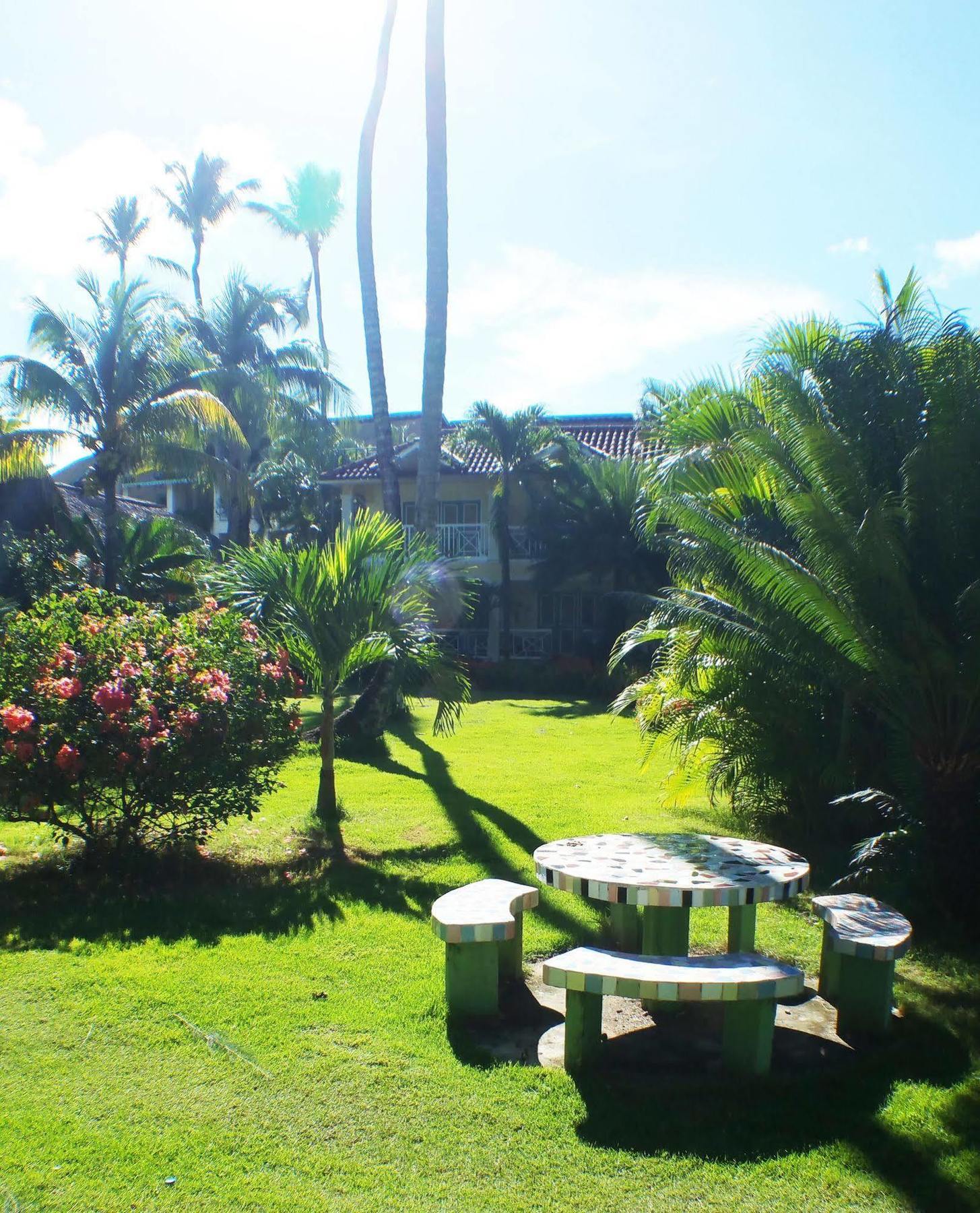 Hotel Los Pinos Las Terrenas Eksteriør bilde