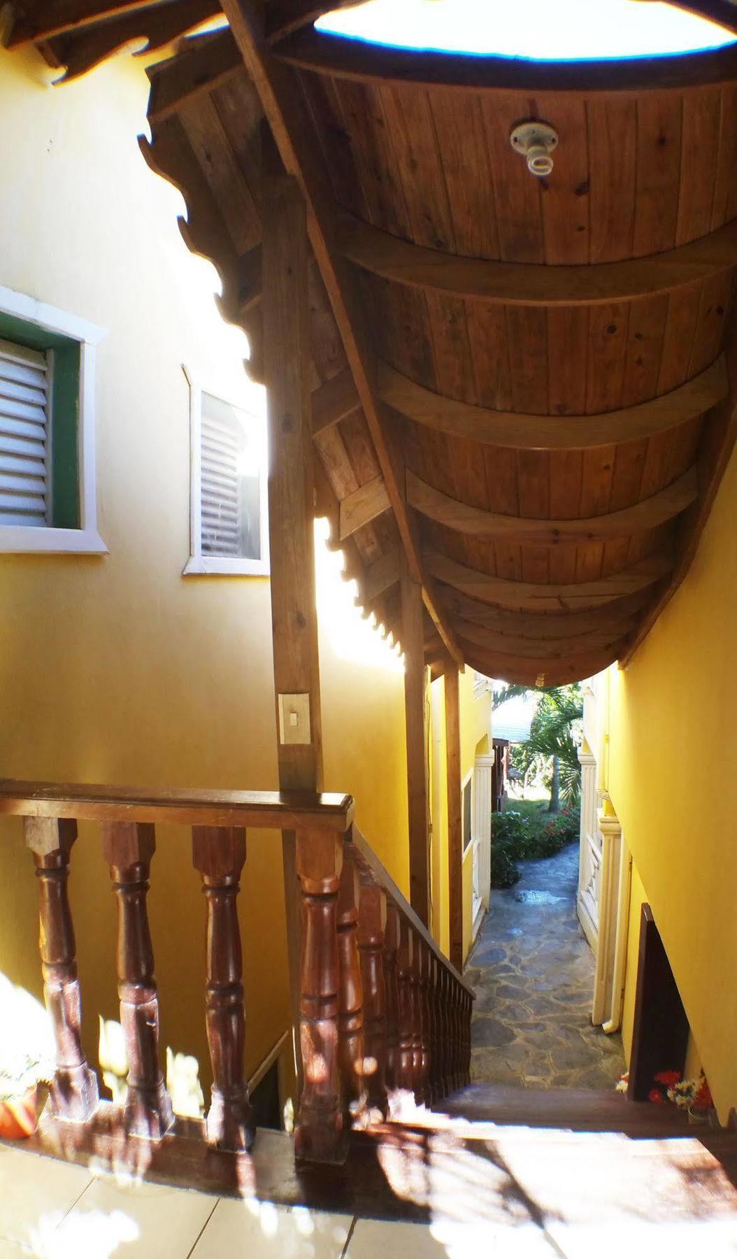 Hotel Los Pinos Las Terrenas Eksteriør bilde